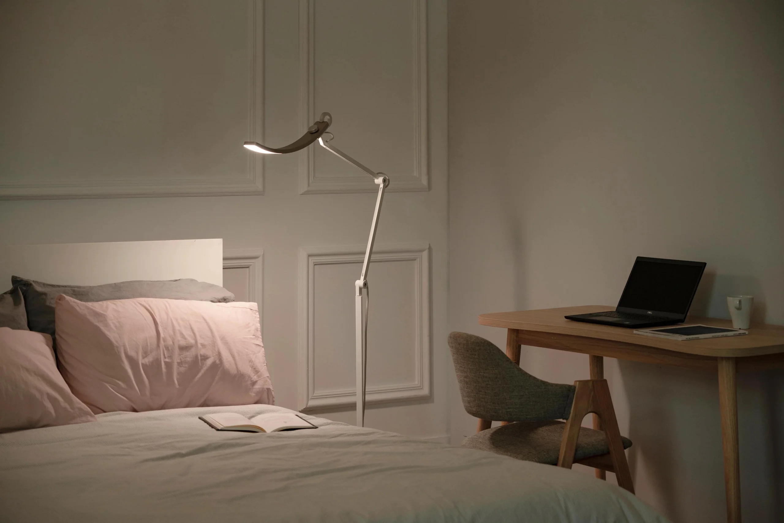 palazzo smoked glass floor lamp - Are floor lamps good in bedrooms