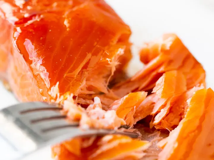 can chickens eat smoked salmon - Can chickens eat tuna fish