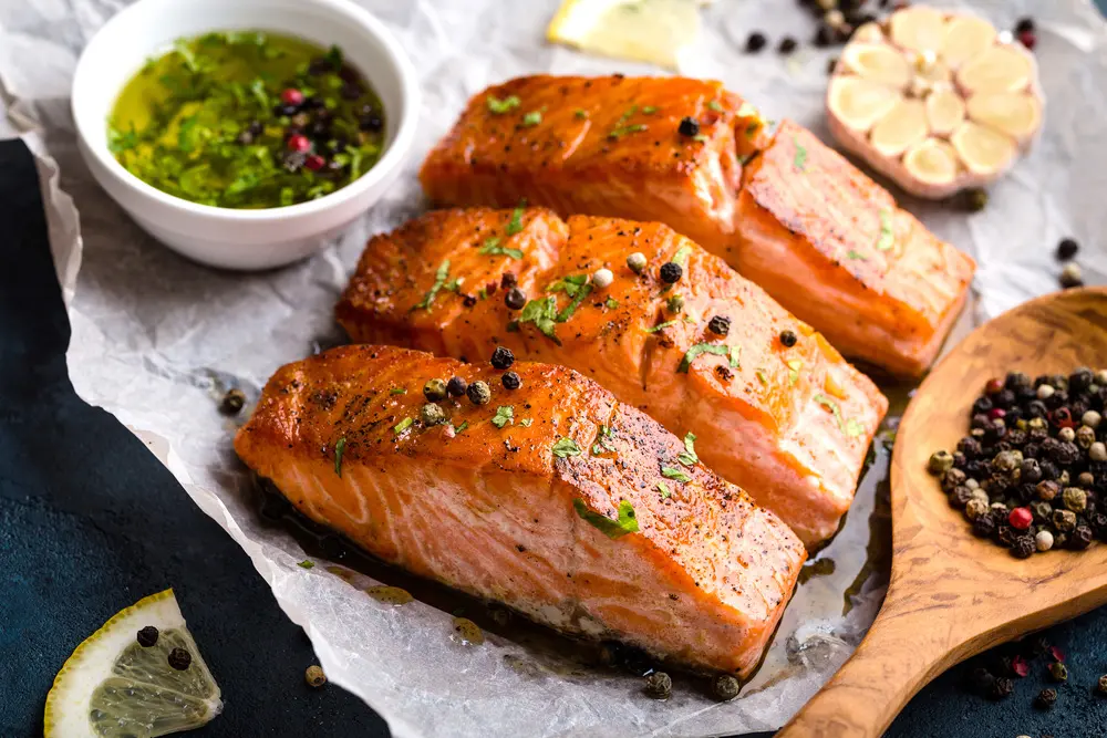 can you eat smoked salmon every day - Can I eat salmon 4 times a week