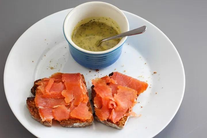 honey mustard sauce for smoked salmon - Can you buy honey and mustard sauce