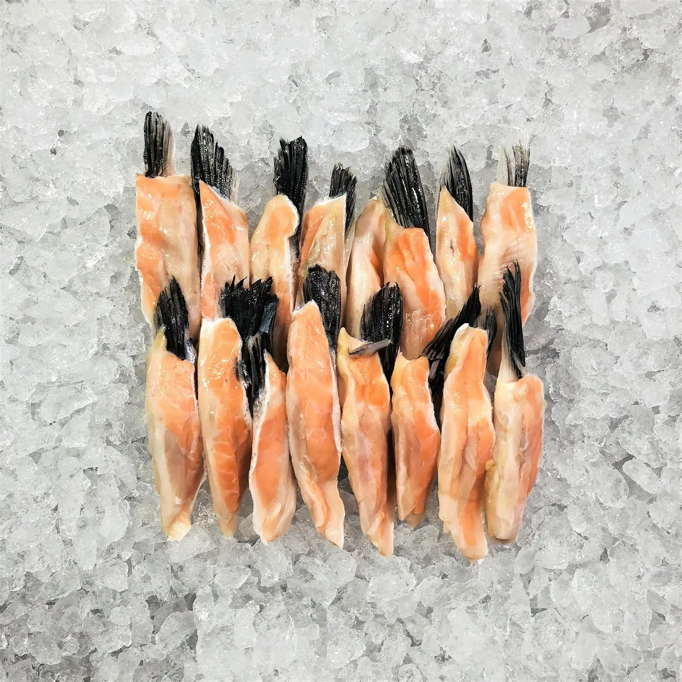 smoked salmon fins - Can you eat salmon fins