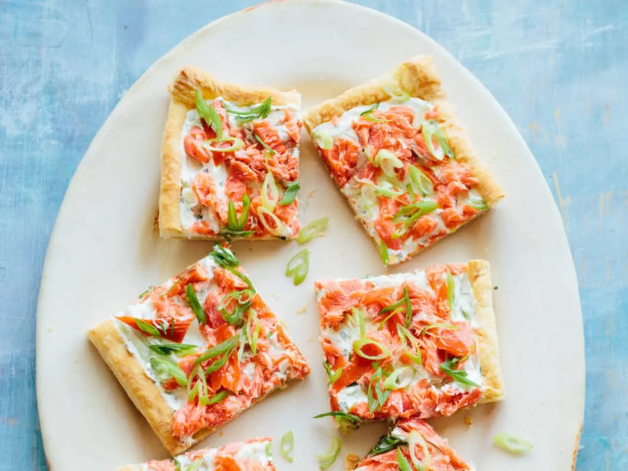 smoked salmon puff pastry pizza - Can you reheat puff pastry pizza