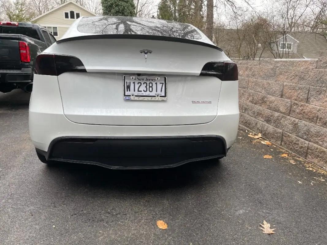 tesla smoked tail lights - Do Teslas have tail lights
