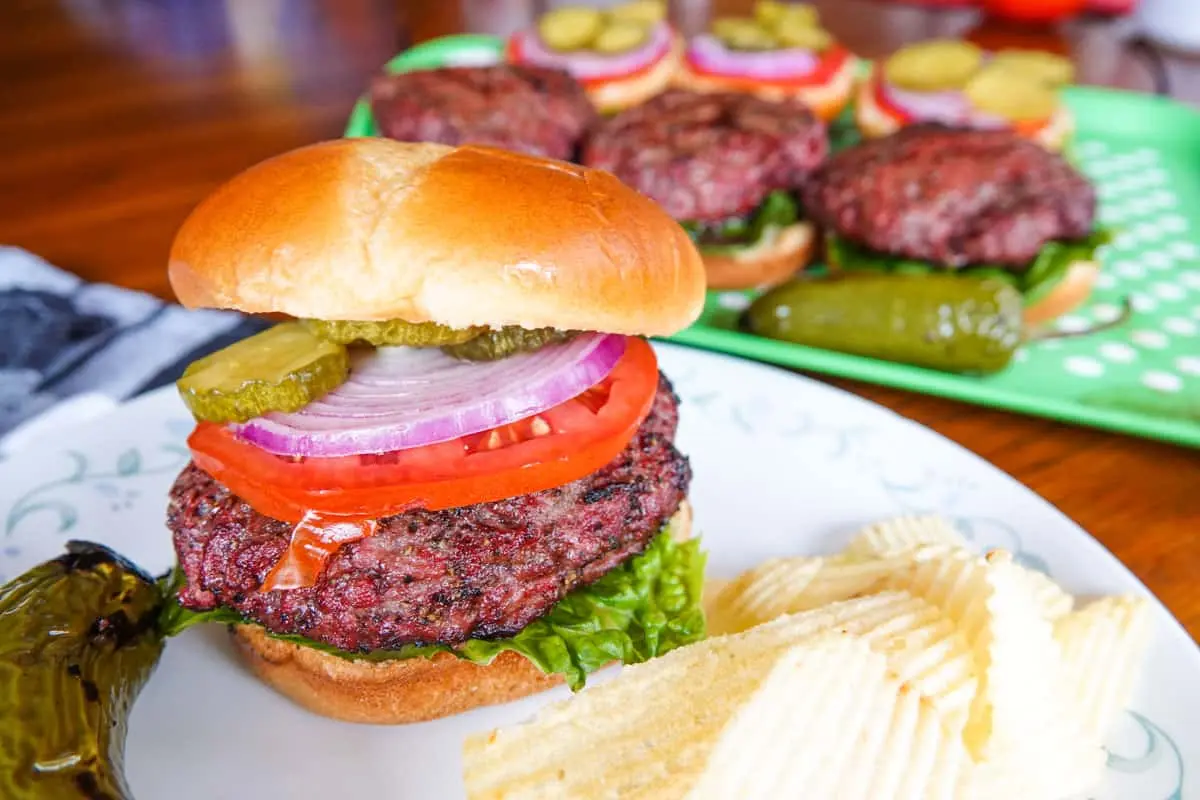 recipe for smoked hamburgers - Do you need to flip burgers when smoking them