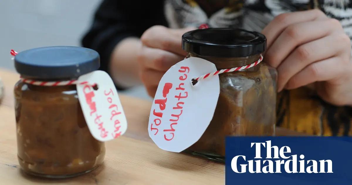 Smoked Apple Chutney: A Perfect Accompaniment to Cheeseboards - Does chutney get better with age smoked apple chutney - Does chutney get better with age