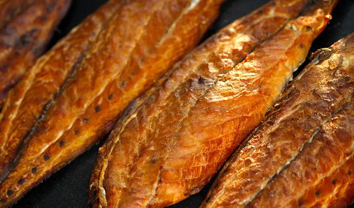 meaning of smoked fish - How are fish smoked