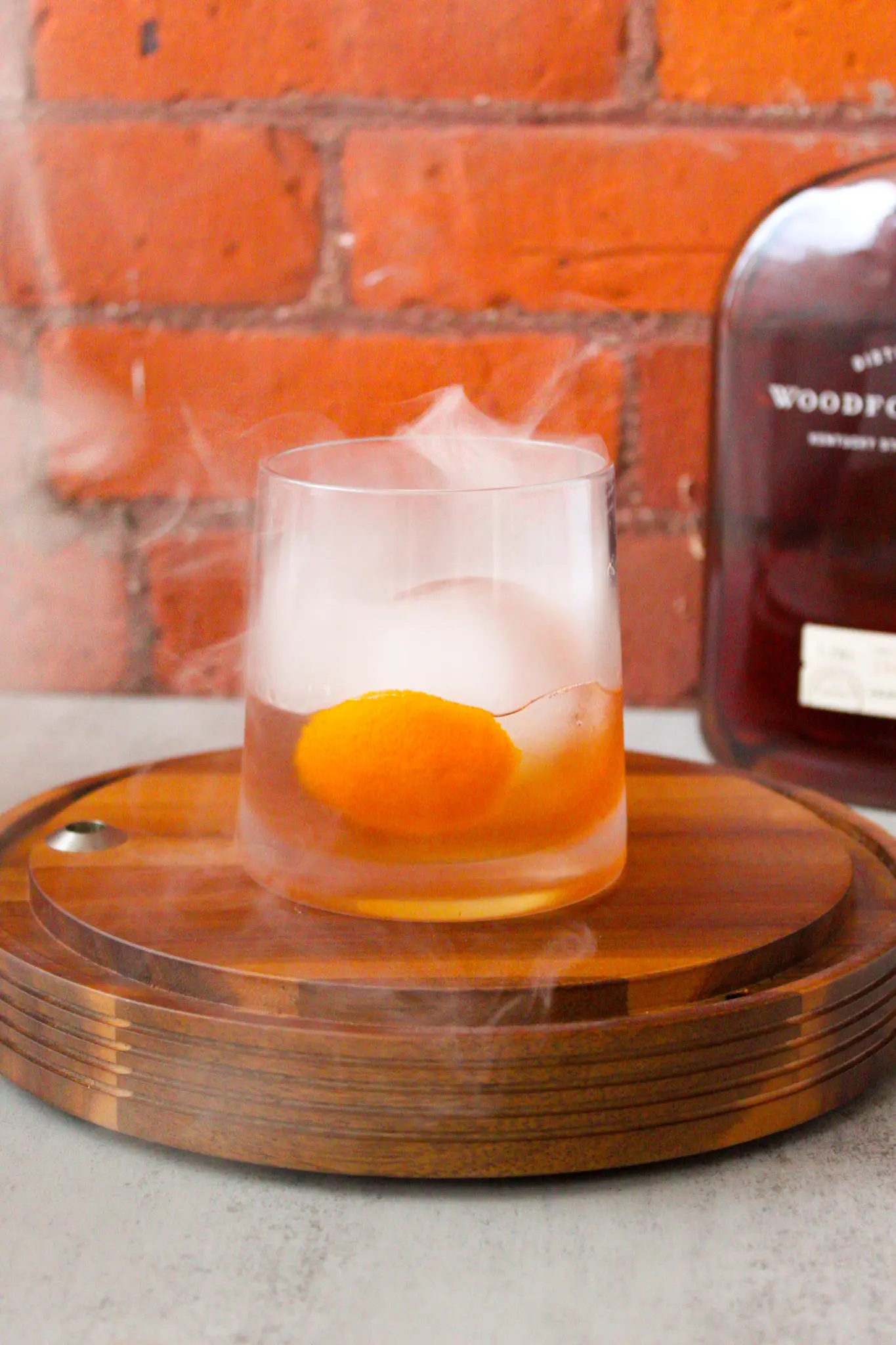 how to make a smoked old fashioned - How do you make an old Smokey