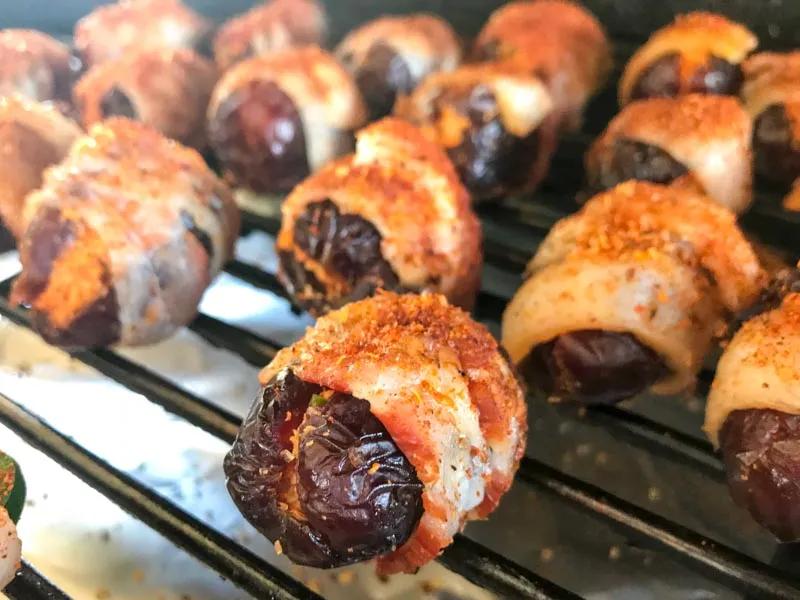 smoked bacon wrapped dates - How do you reheat bacon wrapped dates