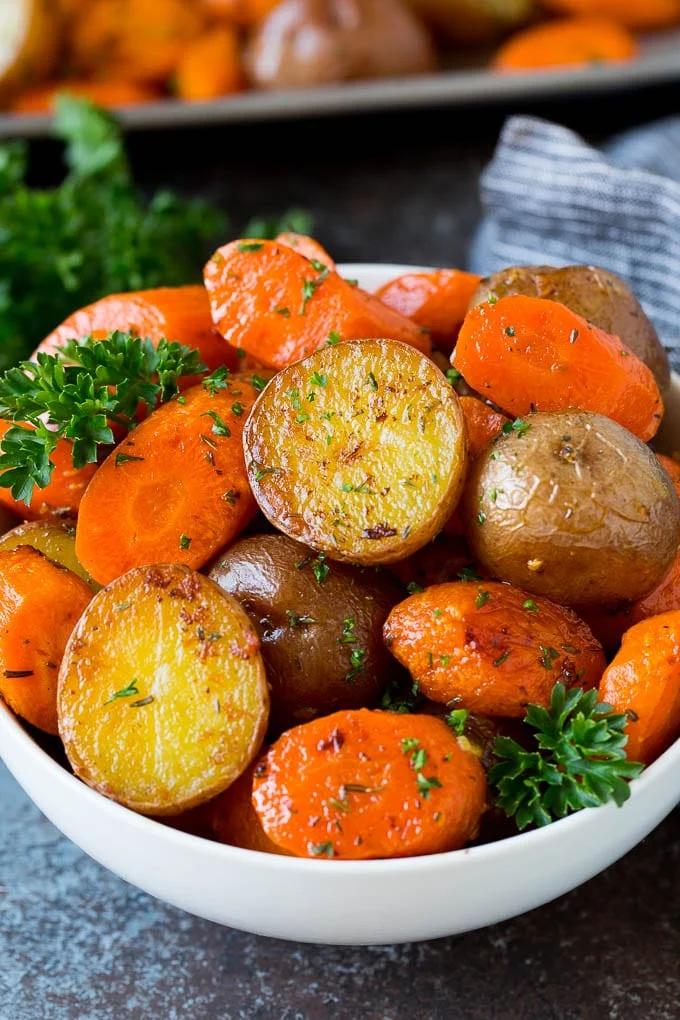 smoked carrots and potatoes - How long do you cook carrots vs potatoes