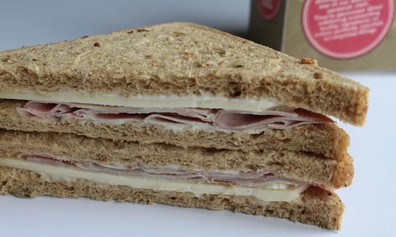 tesco smoked ham and mature cheddar sub - How many calories are in a Sainsbury's ham and cheese sandwich
