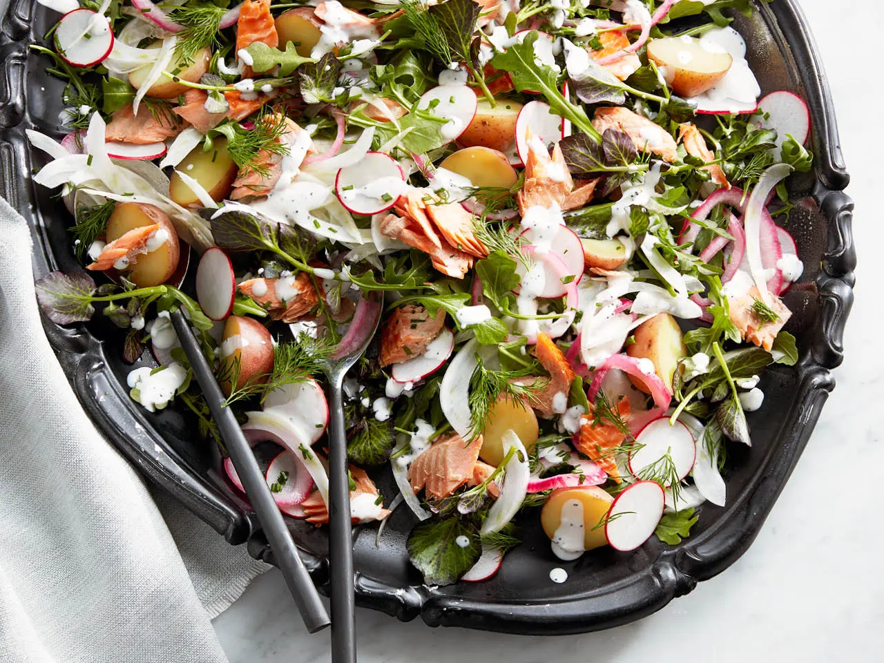 smoked trout salad with horseradish dressing - How many calories are in a smoked trout salad
