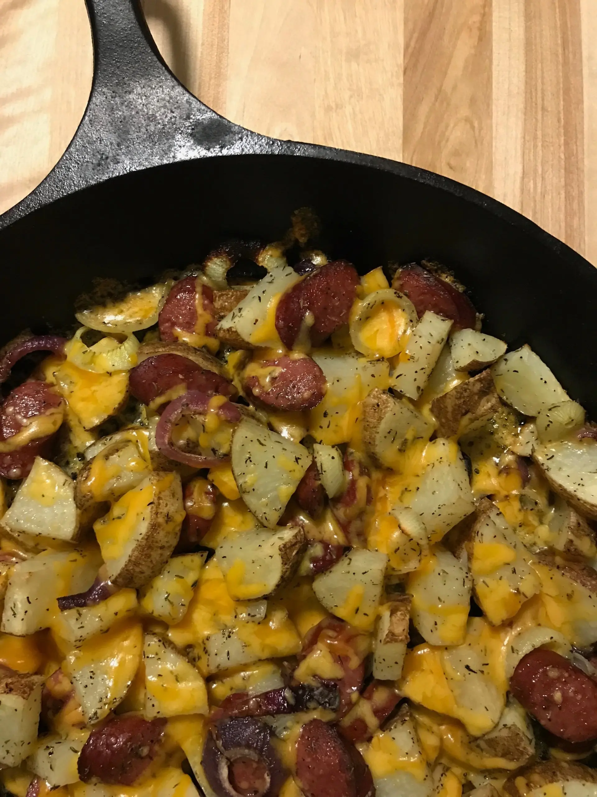 fried potatoes and smoked sausage - How many calories are in fried potatoes and sausage