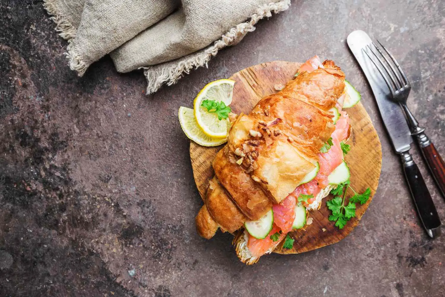 Smoked Salmon Avocado Croissant: A Delicious and Nutritious Choice - How many calories in a salmon egg croissant smoked salmon avocado croissant - How many calories in a salmon egg croissant