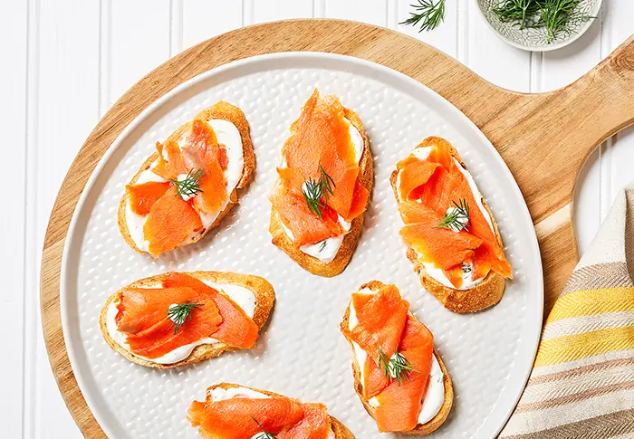 smoked salmon baguette - How many calories in a smoked salmon baguette