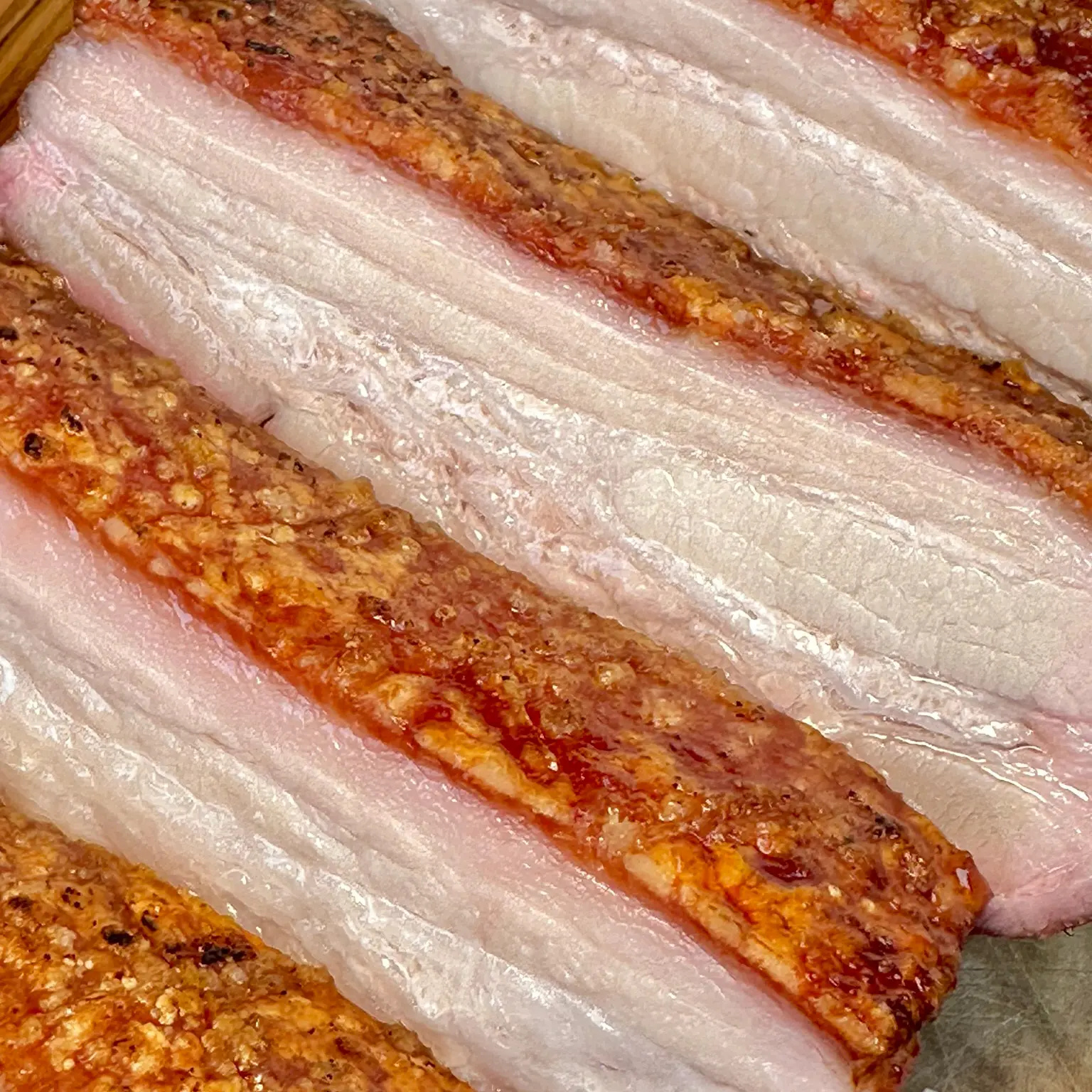 smoked pork crackling - How to get really crispy crackling on pork joint