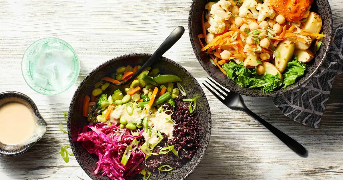 Smoked Salmon Buddha Bowl: A Nutritious and Delicious Meal - How to make a Buddha bowl smoked salmon buddha bowl - How to make a Buddha bowl