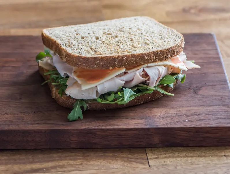 smoked turkey slices sandwich - Is a sliced turkey sandwich healthy
