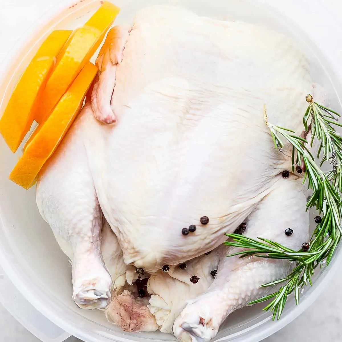 smoked chicken breast brine - Is it better to brine or marinate chicken breast