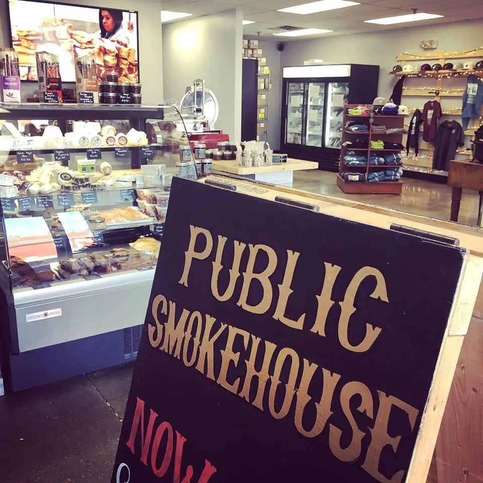 public smokehouse - What are the characteristics of a smokehouse