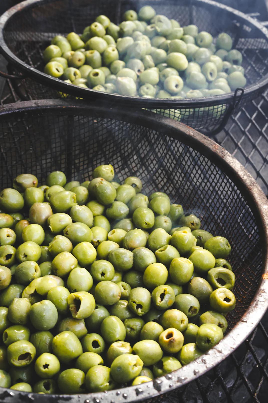 where to buy smoked olives - What are the healthiest olives to buy