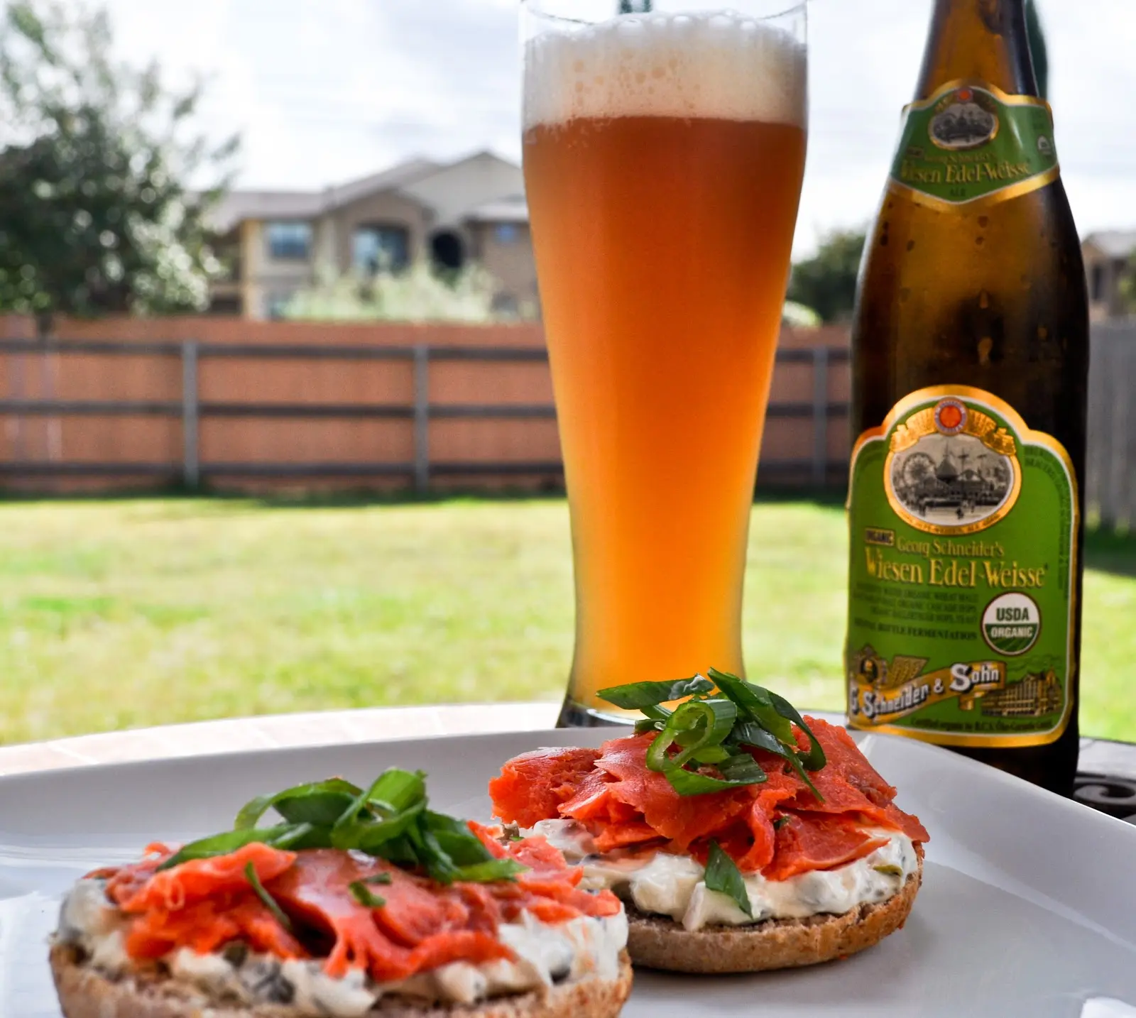smoked salmon beer pairing - What beer is good with salmon