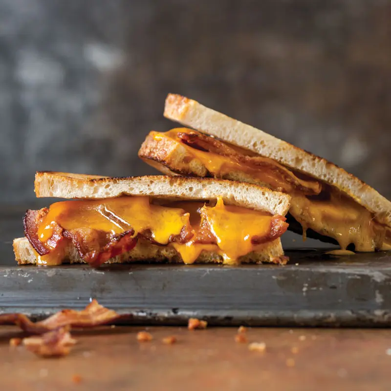 smoked grilled cheese sandwich - What cheeses go well together for a grilled cheese