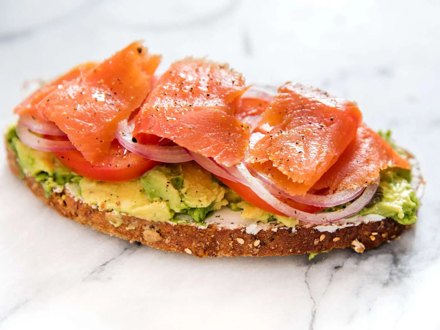 recipes with smoked salmon and avocado - What do salmon and avocado have in common