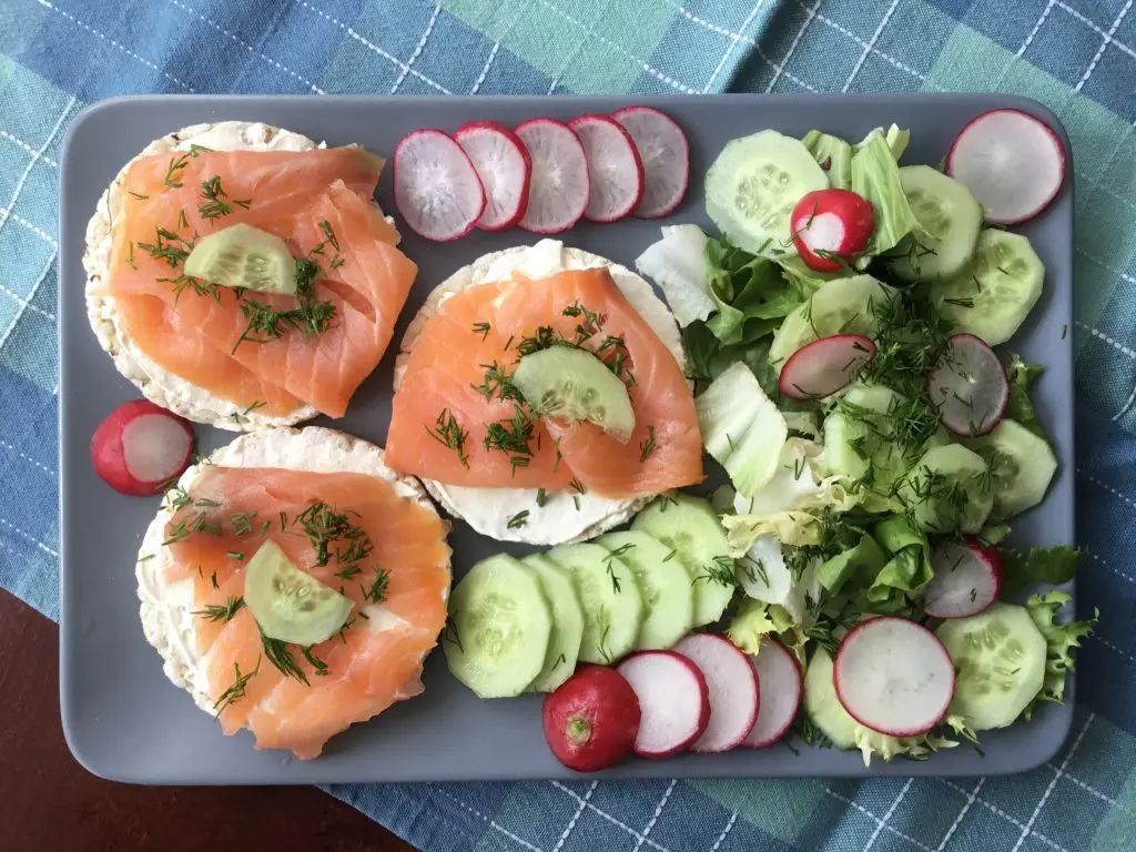 smoked salmon and ibs - What fish can you eat if you have IBS