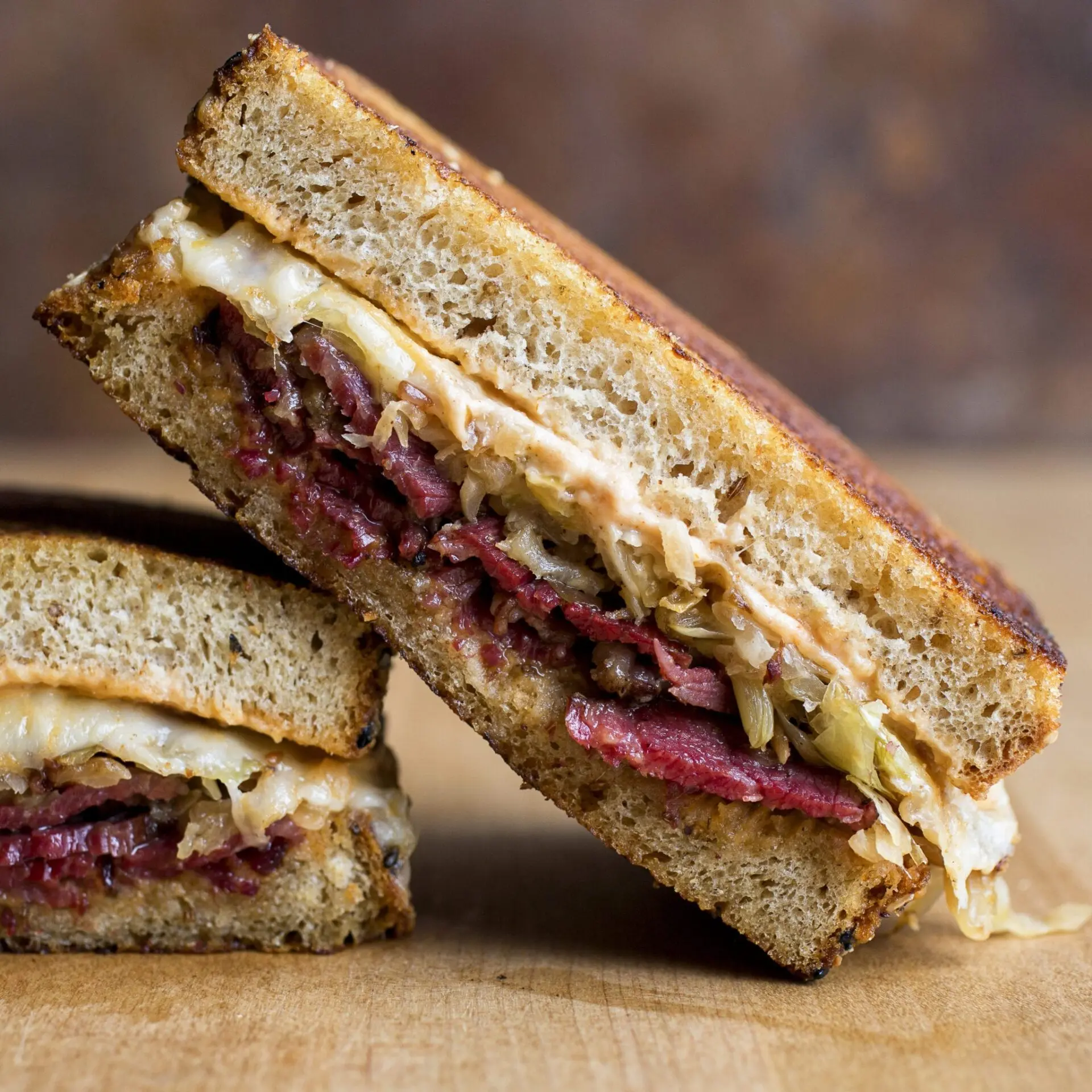 smoked pastrami sandwich - What goes well with pastrami in a sandwich