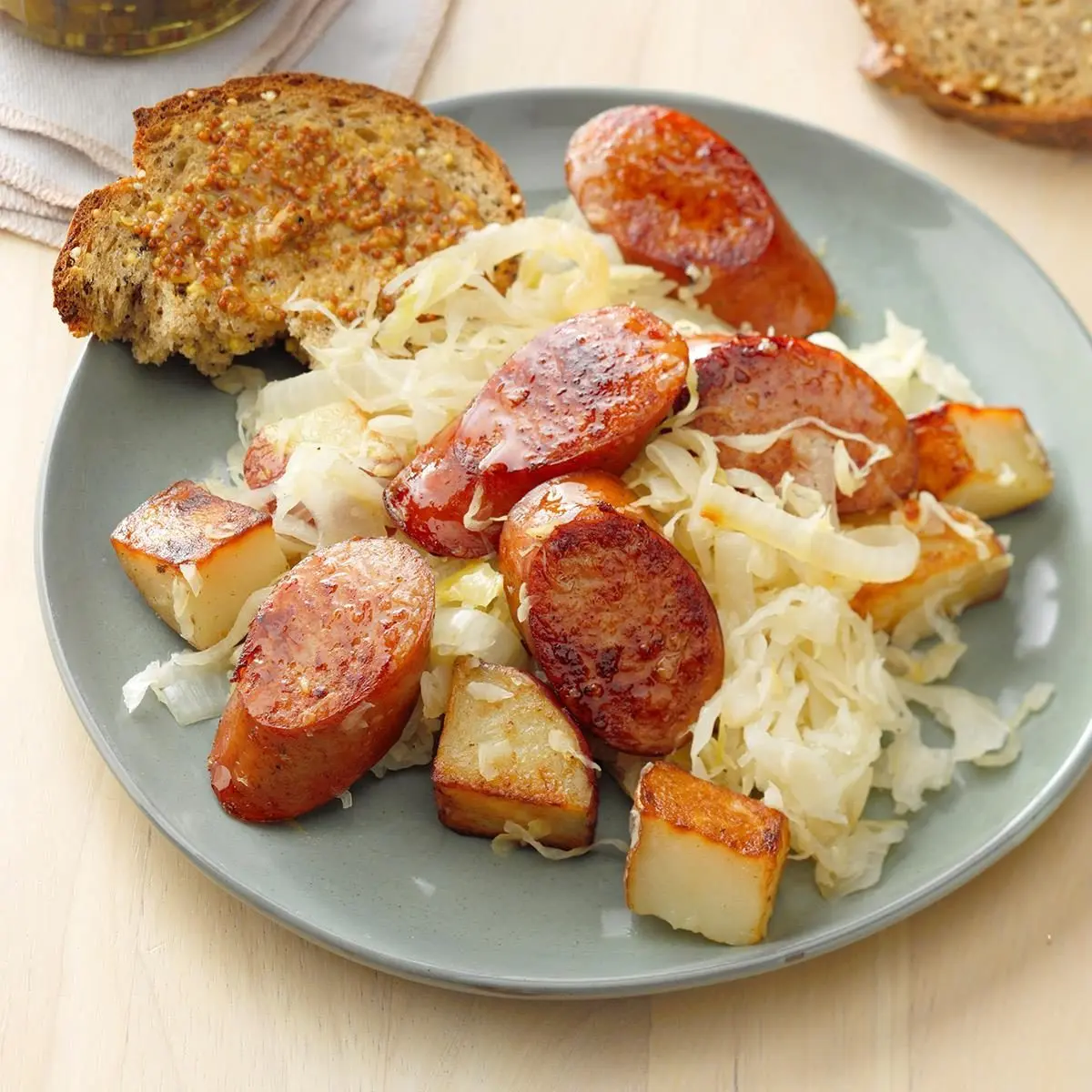 Smoked Sausage and Sauerkraut: A Delicious and Healthy Combination - What goes well with sauerkraut smoked sausage and sauerkraut - What goes well with sauerkraut
