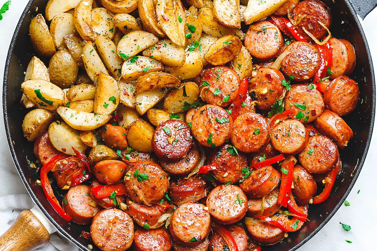 fried potatoes and smoked sausage - What goes with fried potatoes for dinner