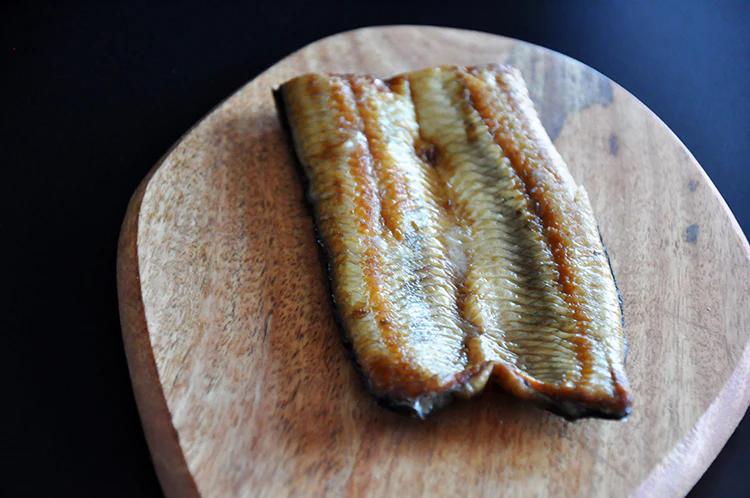 smoked unagi - What is a smoked eel called