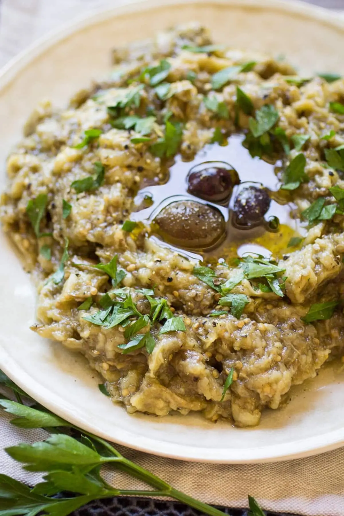 Smoked Eggplant Salad Greek: A Delicious Mediterranean Dish - What is eggplant salad made of smoked eggplant salad greek - What is eggplant salad made of