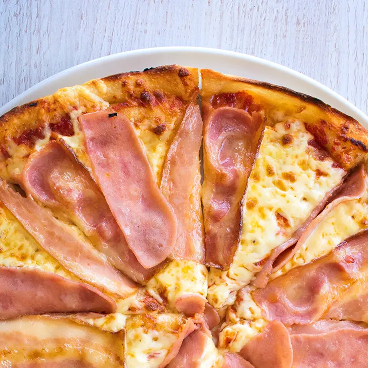 smoked ham pizza - What is ham pizza made of