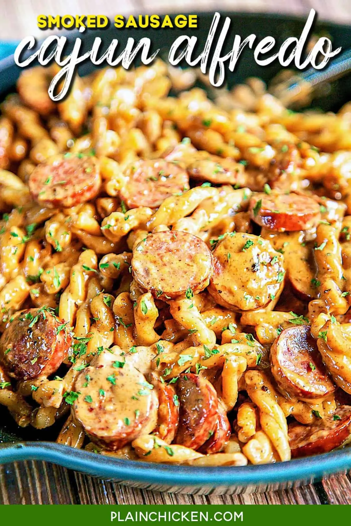 smoked sausage pasta - What is smoked sausage made of