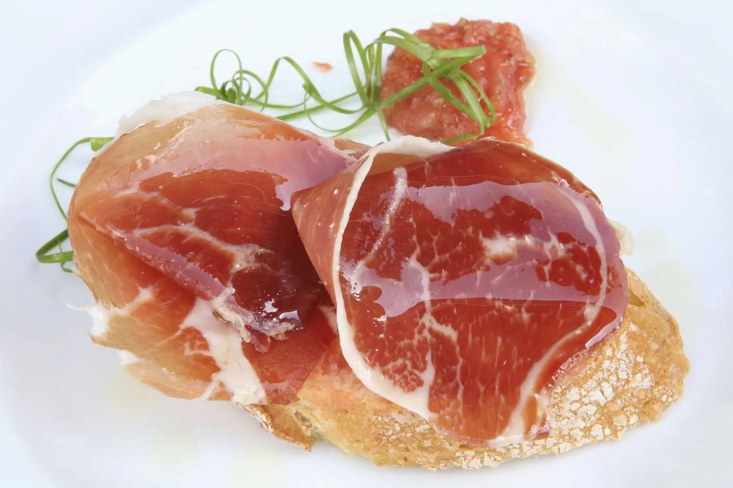 smoked spanish ham - What is special about Spanish ham
