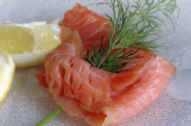 can i freeze smoked fish - What is the best way to store smoked fish