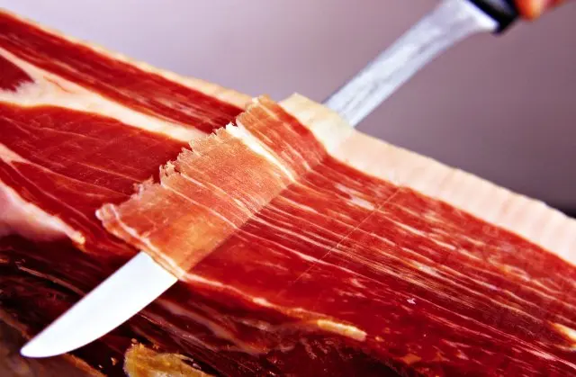 smoked jamon - What is the difference between ham and jamón
