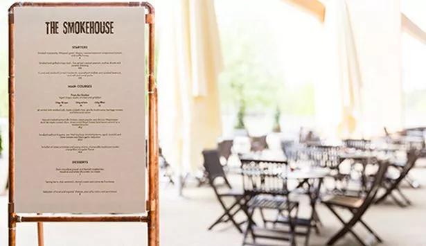 the smokehouse ascot - What is the party package at the Ascot