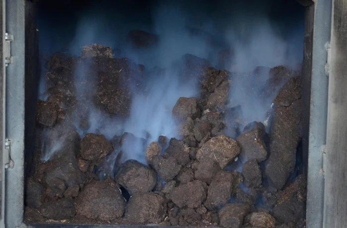 peat smoked - What is the use of peat in whiskey