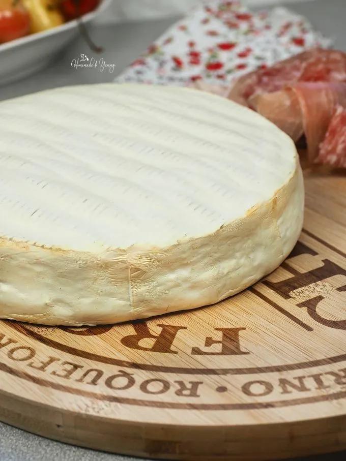 where to buy smoked brie - What kind of Brie to buy for baked brie