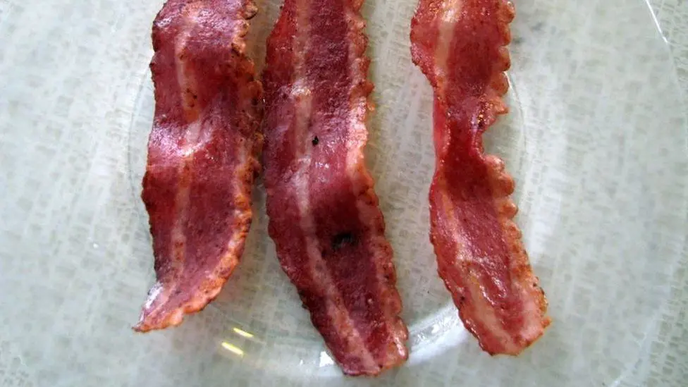 smoked or unsmoked bacon - What's the difference between smoked and unsmoked streaky bacon
