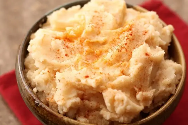 smoked paprika mashed potatoes - What to add to mashed potatoes for flavor reddit