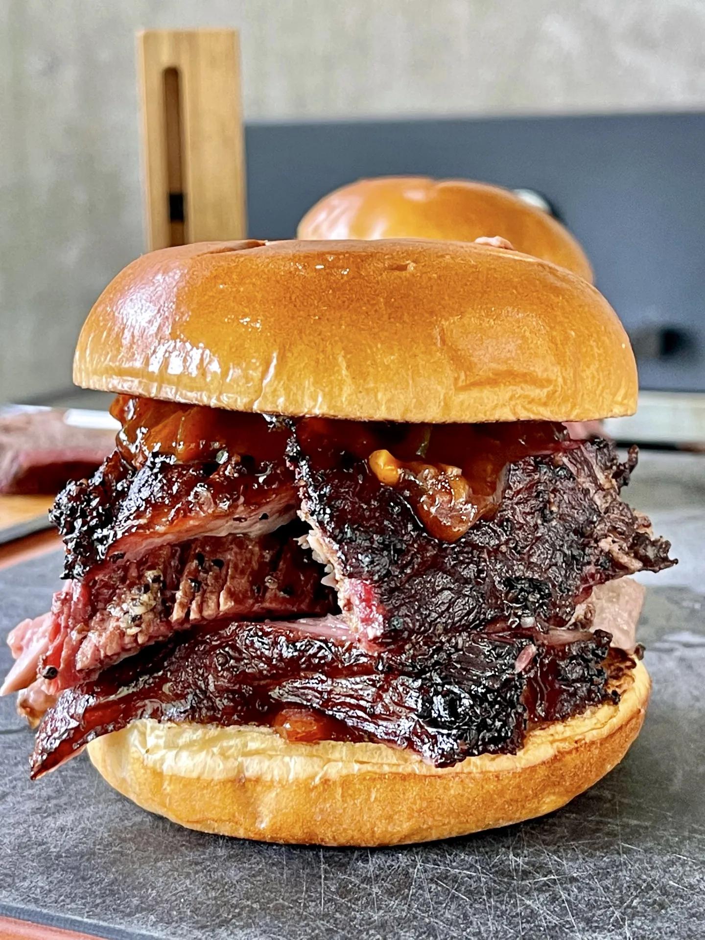 smoked brisket sandwich recipe - What to serve with brisket sandwich