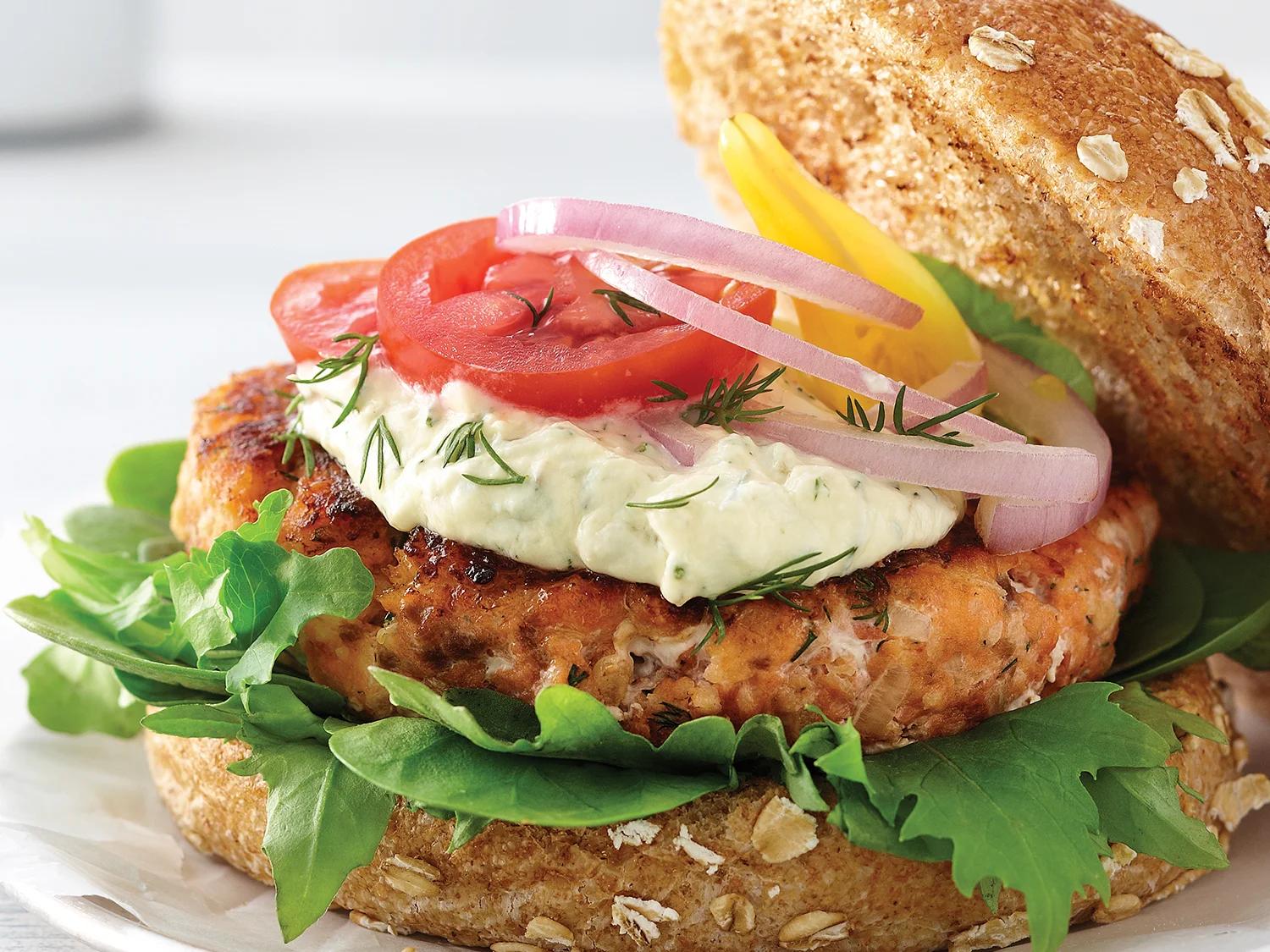 smoked salmon burger - What toppings go on a salmon burger