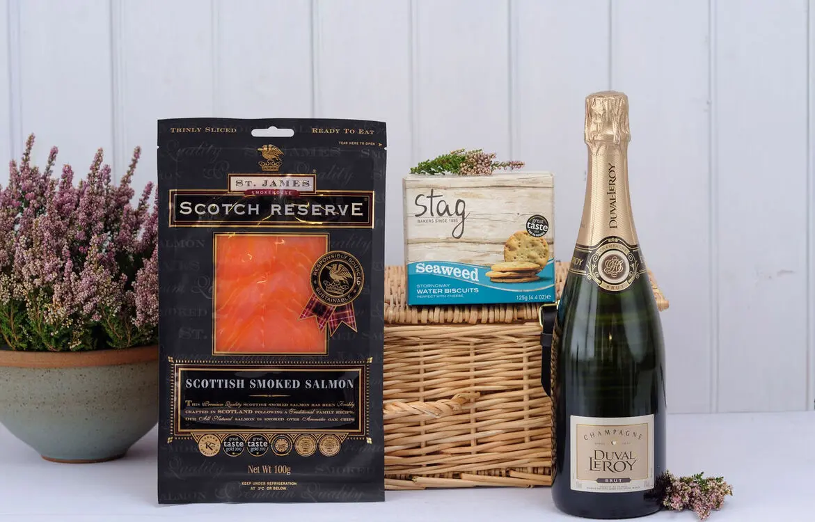 champagne and smoked salmon hamper - What wine goes with hot smoked salmon
