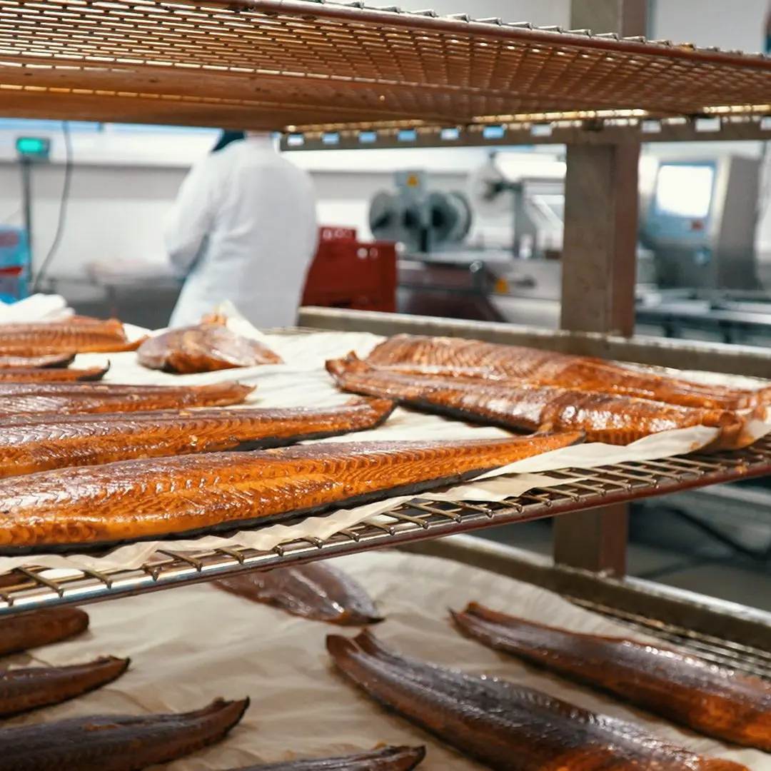 smoked eel suppliers - What wood is used for smoking eels