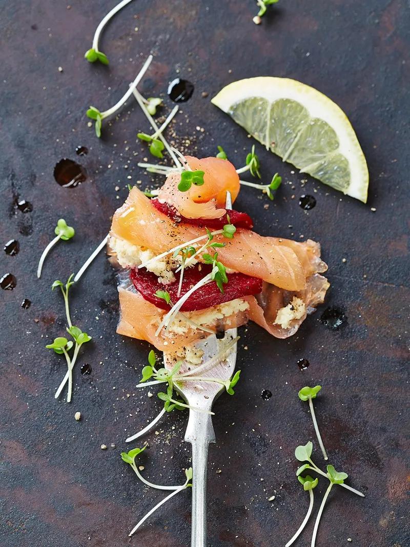 Smoked Salmon Canapes: A Delightful Creation by Jamie Oliver - Where did smoked salmon canapes come from smoked salmon canapes jamie oliver - Where did smoked salmon canapes come from