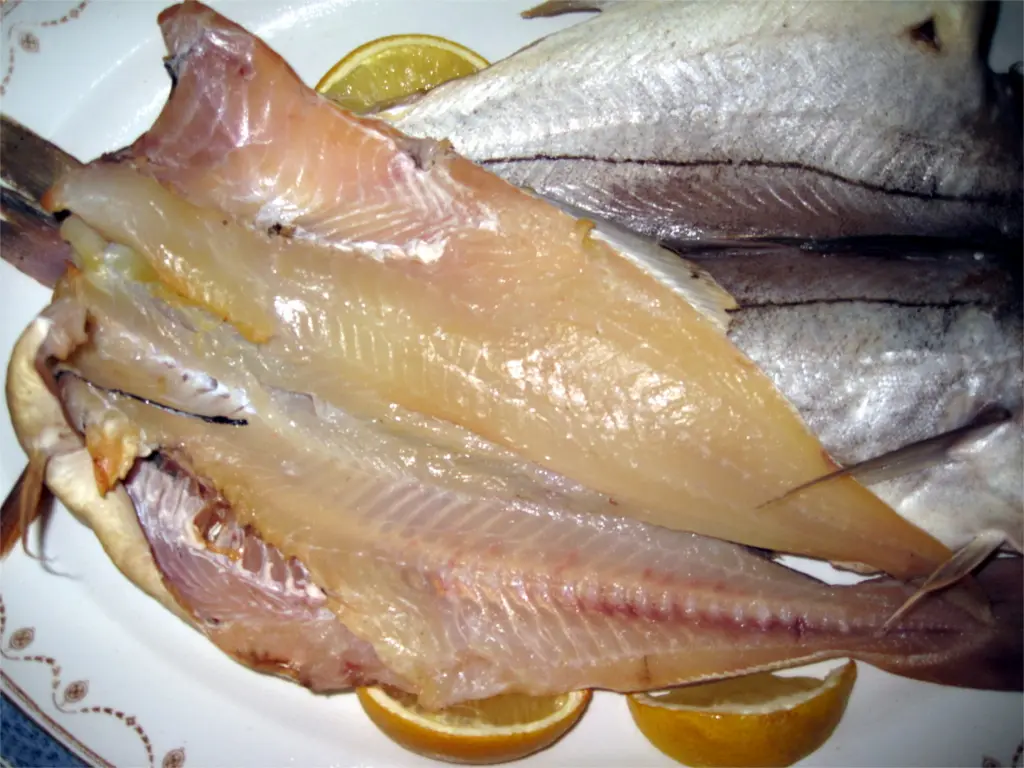 difference between smoked haddock and finnan haddock - Which fish is smoked and cured and called Finnan